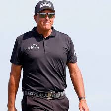 DISRESPECTING OF PHIL MICKELSON : Legendary golfer Phil Mickelson has ...